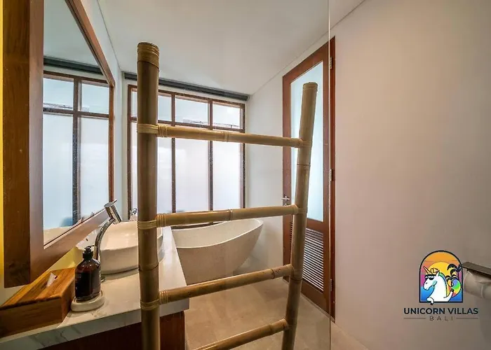 Wabi Sabi - By Unicorn Bali Villa Canggu