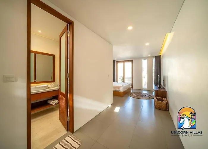 Wabi Sabi - By Unicorn Bali Villa Canggu